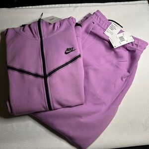 Nike Mens Tech Fleece Sweatsuit